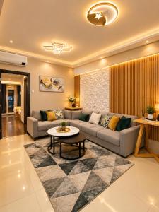 AeonTower Suites&Hotel by CMC