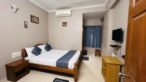 FabHotel Highland Nest
