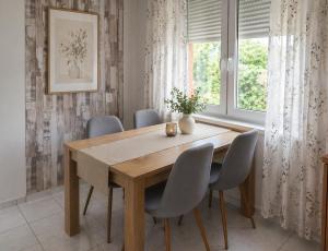Evergreen Residence Kardos