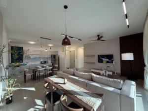 Clio 2 - Modern Retreat for 6 Guests