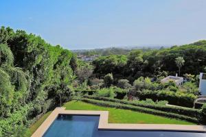 Marbella Golden Mile Townhouse, Pool & Sea Views
