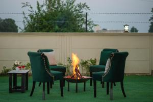 ELIVAAS Signature Mannat Villa 4-BHK English-Style Forest-View Villa with Covered Deck, Swing, Table Tennis & Lawn