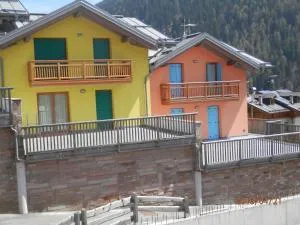 Appartamenti Presanella - 韦尔米廖