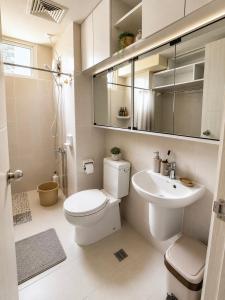 3BR modern family suite near Luneta