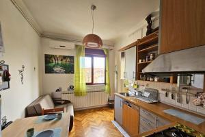 Flex SelfCheckIns Zagreb 291 - 292 - 293 - 294 - 4 Units - Studio Apartments - City Centre - Flexible Keybox Entry - Modern