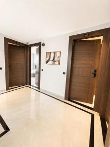 The Mehmaan Manor Sector 57