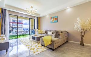 Modern 1BR,Infinity Pool and Gym, Near yaya center