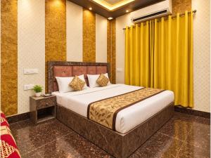 Ram Nagri Ayodhya Heritage Retreat - Hotel OM NAMO SHREE Near Shri Ram Janmabhoomi, Hanuman Garhi & Ram Ki Paidi Premium AC Rooms With Free Wi-Fi & Family Stay