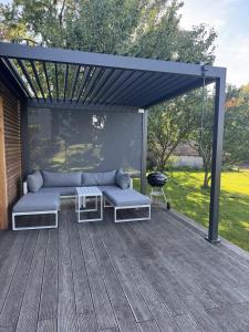 Tiny house