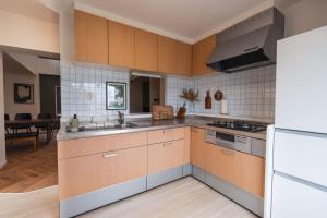 Karabiner House Egota