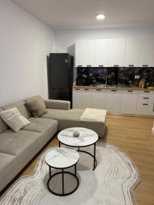 Aura Apartment Lezhe