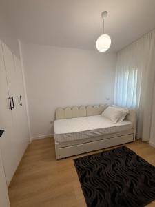 Aura Apartment Lezhe