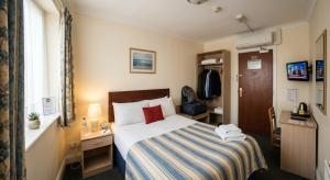 Hotel Vibrant Candolim Beach
