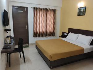 Hotel Vibrant Candolim Beach