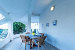 Lantana near the beach T0520