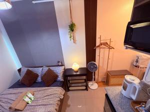 The Lunar Escape at Cubao