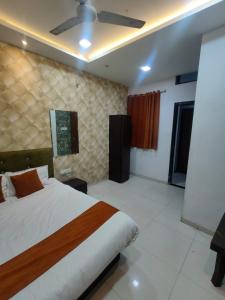 Hotel haveli Indore Ki