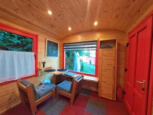 RED Tiny Houses