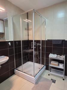 Modern Cozy Studio Apartment 2 - Quiet and Fully Equipped