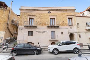 Palazzo Zuppardo Apartments