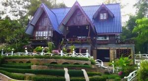 Baan Fahsai Resort