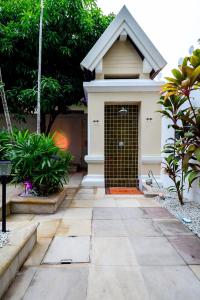 Balinese 3BR Pool Villa with Sauna (BA3)