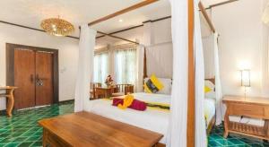 Na Mantra Resort