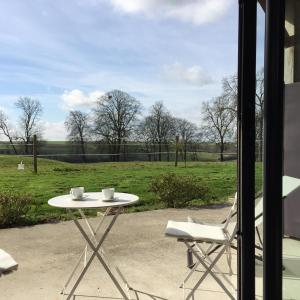 Hotels Hotel Le Clos De La Prairie : Chambre Double avec Terrasse