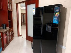 Lavish 4 Bedroom Apartment at Palm Village