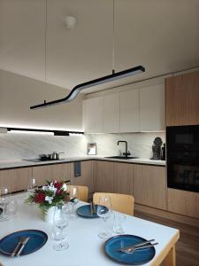 Bright Elegant - Feel Lapland with light & harmony