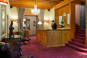 Hotels Le Castel Marie Louise : photos des chambres