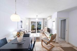 Modern 2-bed 2-bathroom by the pool Las Fuentes de Nerja