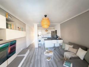 Rentenerife Casa Lola Medano Beach