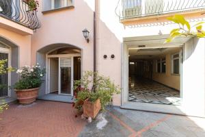 Battanta Rental in Florence
