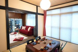 RENEWAL SALE , Family-Friendly Stay for 9 , 91sqm , Anime ,25min to NAGOYA & LEGO & Outlet , Supermarket 3 min Walk , Free Parking