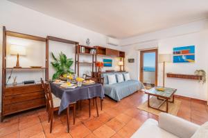 Blue Alvor 703 by ALgest