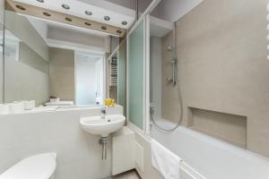 Old Town Charming Apartment by BookingHost