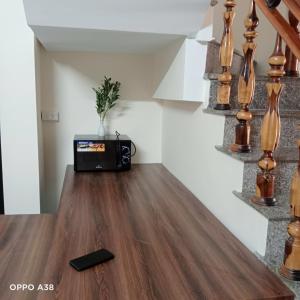 Hue Citadel gaden home 1