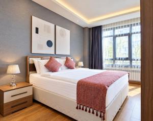 Excellent Apartments Fatih Serenity