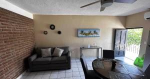 Cabo Hideaway Apartments