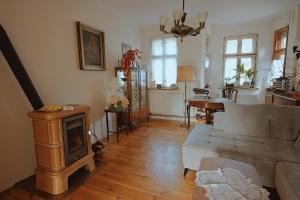 Na Lipowej 8 - Klimatyczny Apartament w Zabytkowym Domu - Poznań Wilda