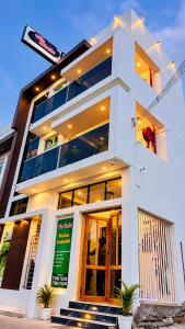 The Chalet - Cozy Villa with Mini Pool, near Eden Blue Flag Beach, Pondicherry - BMC