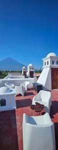 Villa San Lázaro a charming colonial house View of the volcanoes