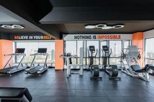1 Br at Marina Bay, Westlands with complimentary access to Gym and Pool