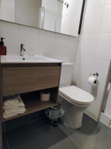 Modern and comfortable café studio across from Movistar Arena