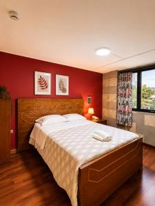 Suites house white