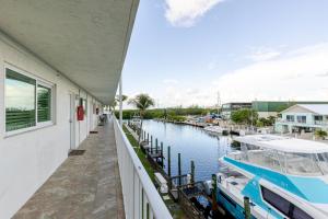 Harbor Canal Comfy Condo