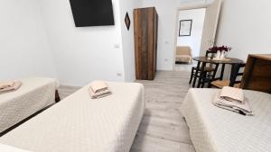 Castelnuovo Appartment Rooms