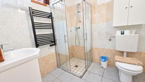 Castelnuovo Appartment Rooms