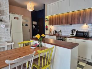 Feel-at-Home Cozy Flat